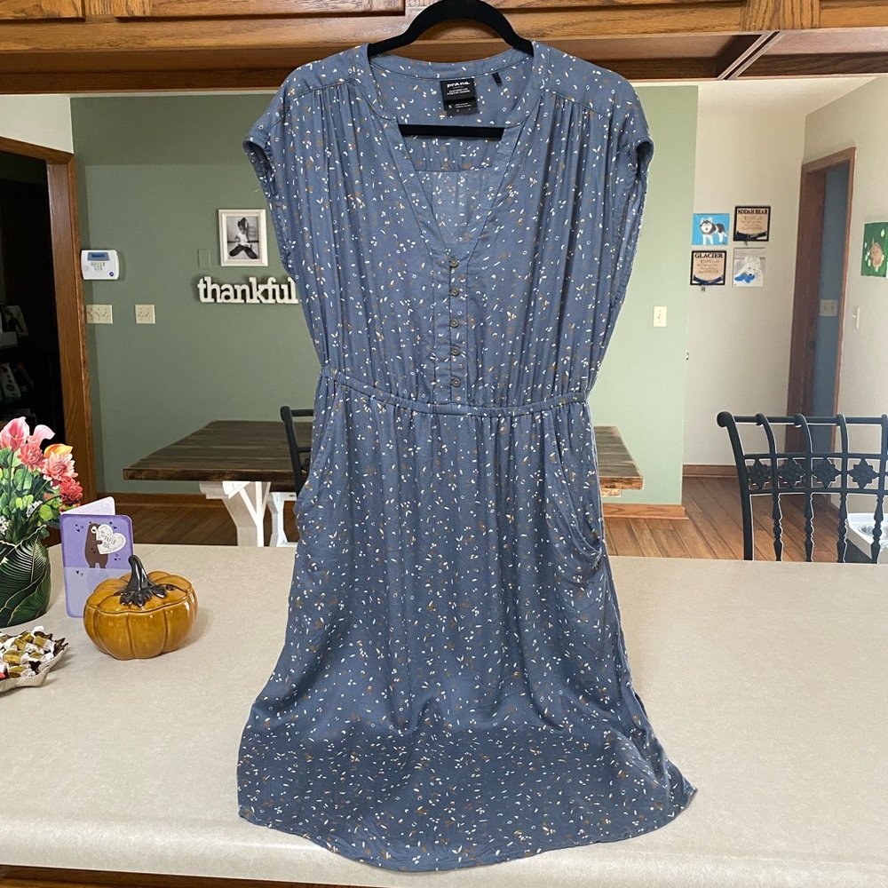 Prana Blue Midi Dress with Subtle Pattern